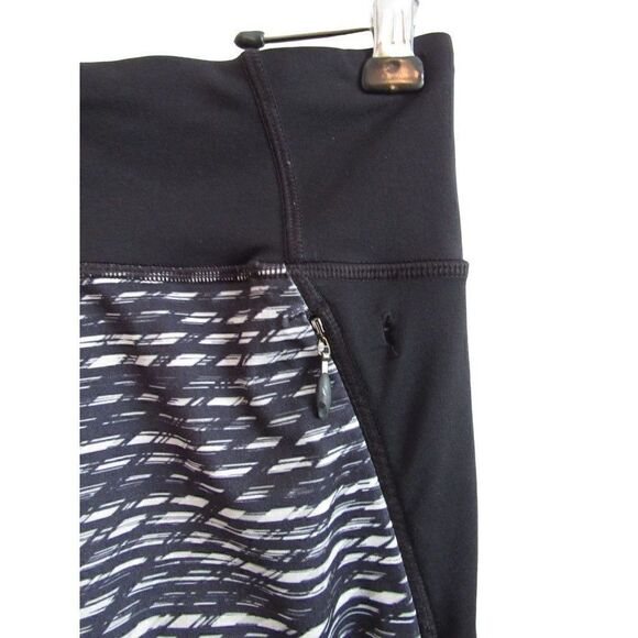 Under Armour UA Fly By Printed Run Capri Leggings Sz S - Picture 8 of 10